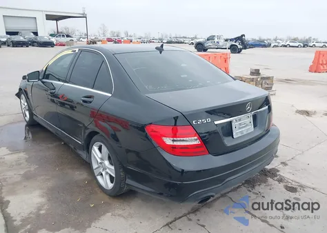 2012 Mercedes-Benz C 250 Sport from USA, damaged, VIN WDDGF4HB9CR215084